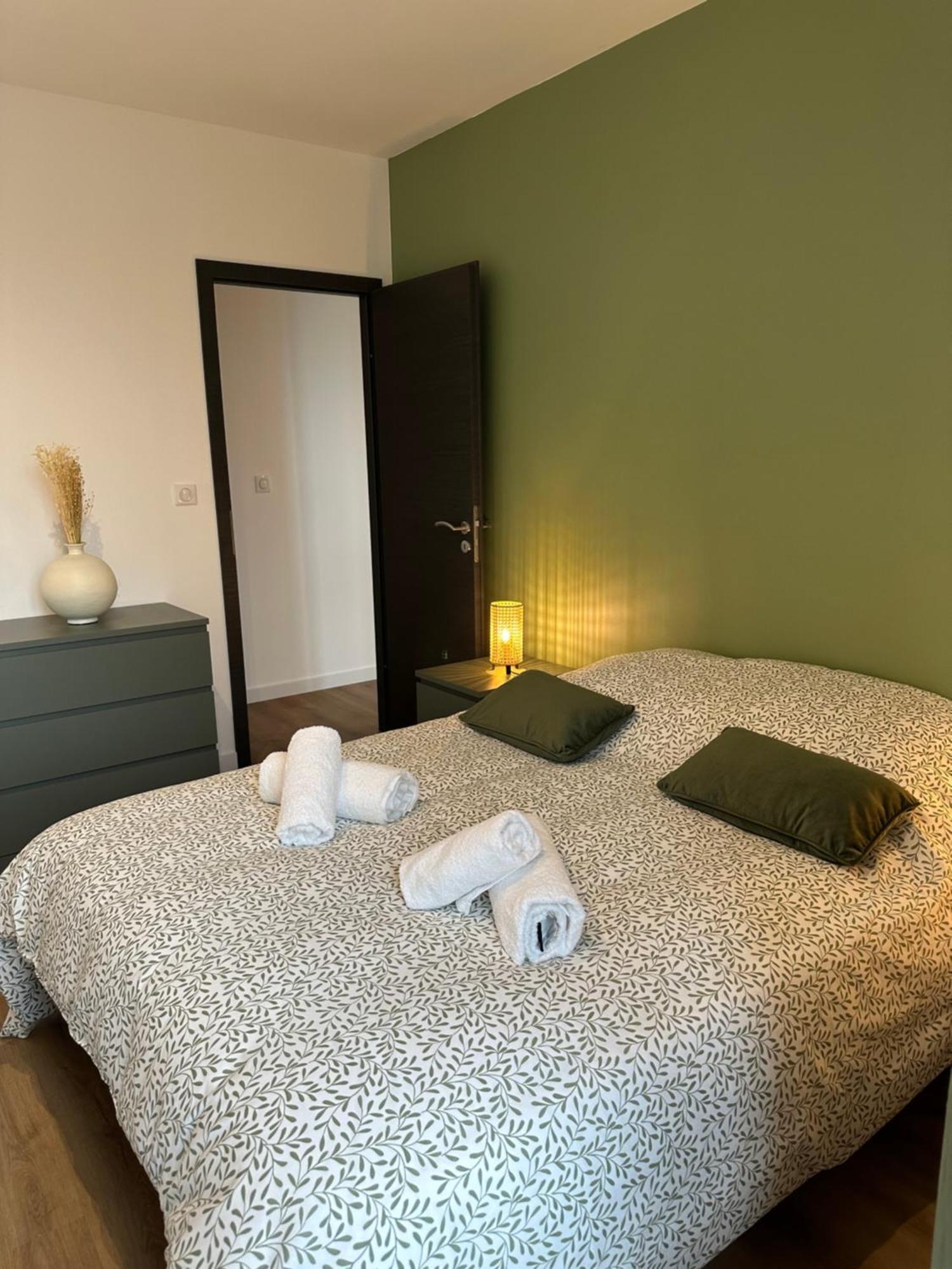 Appartement De La Gare Remiremont Eksteriør bilde