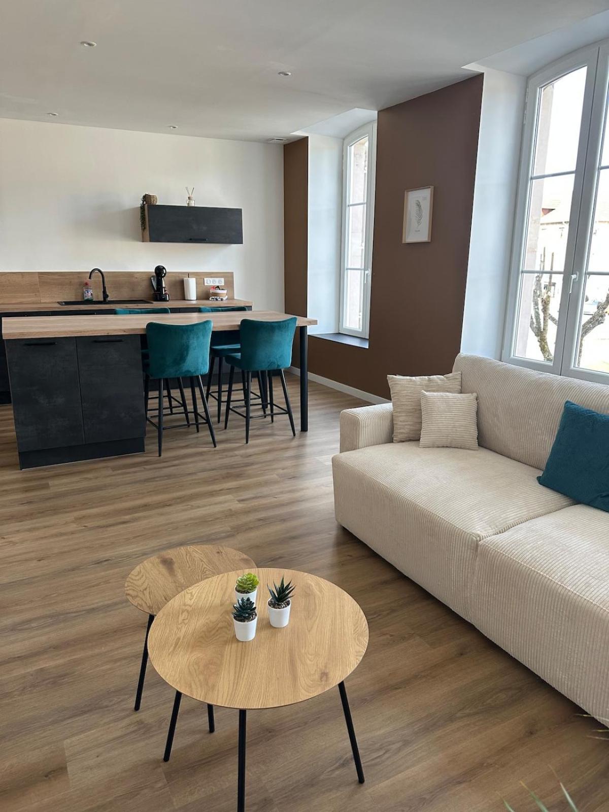 Appartement De La Gare Remiremont Eksteriør bilde